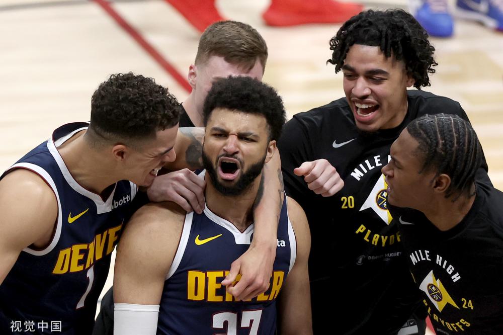 在比赛中 在比赛中