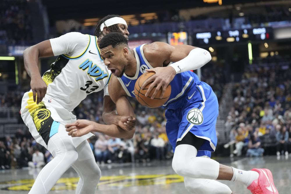 而布克则稍 而布克则稍