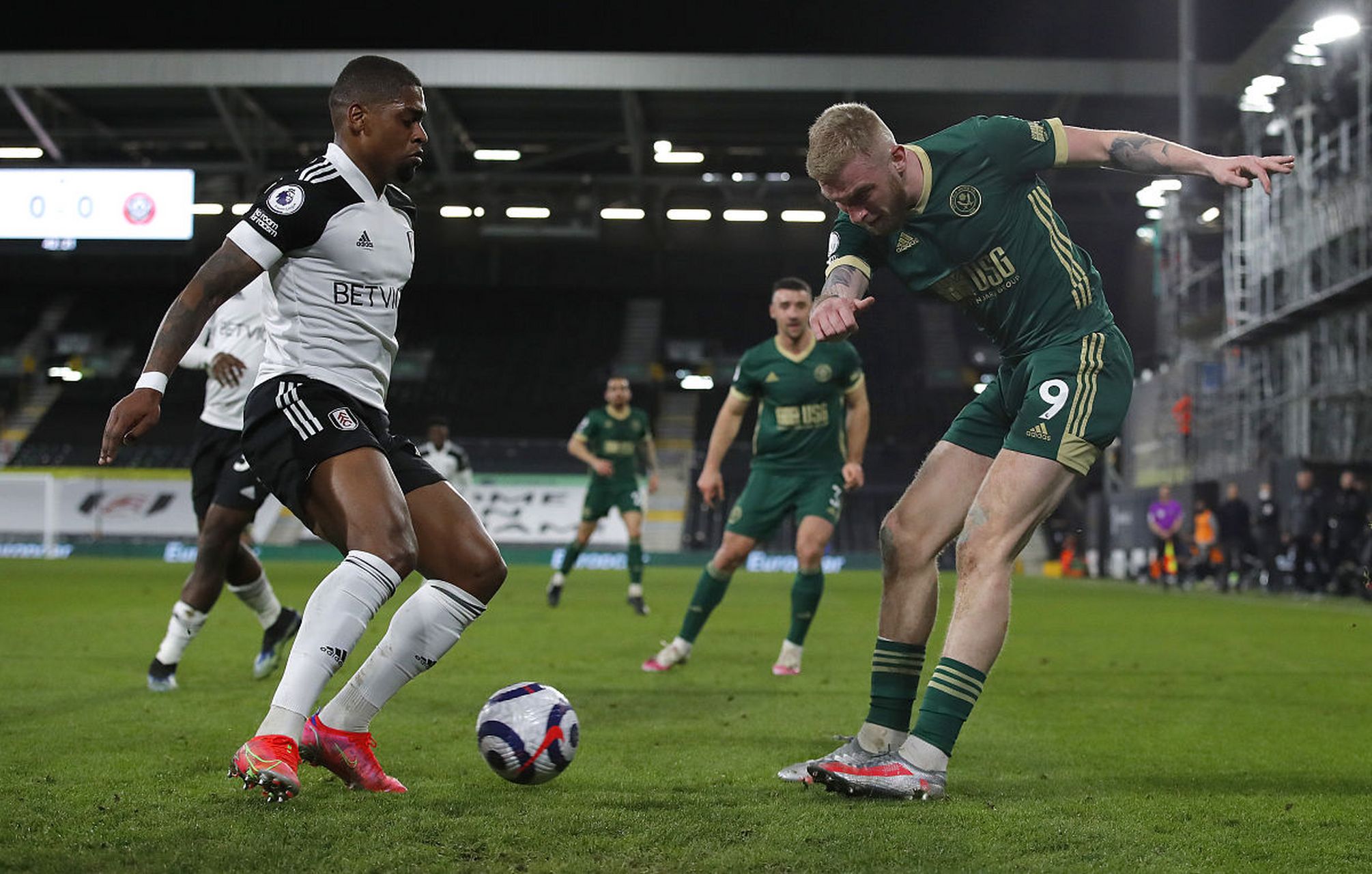 与市场因素 与市场因素