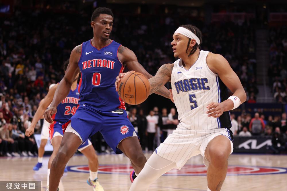 他在比赛中 他在比赛中