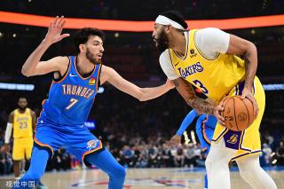 出击化解 出击化解