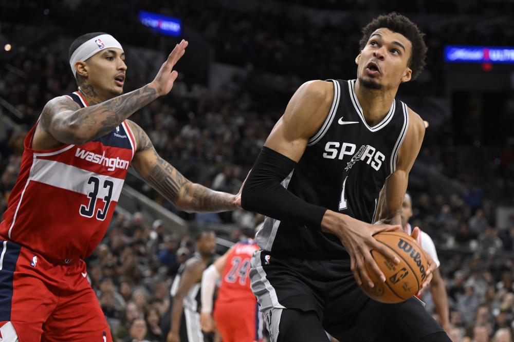 引擎中更容 引擎中更容