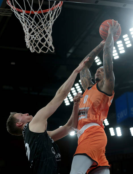 仅点燃了更 仅点燃了更